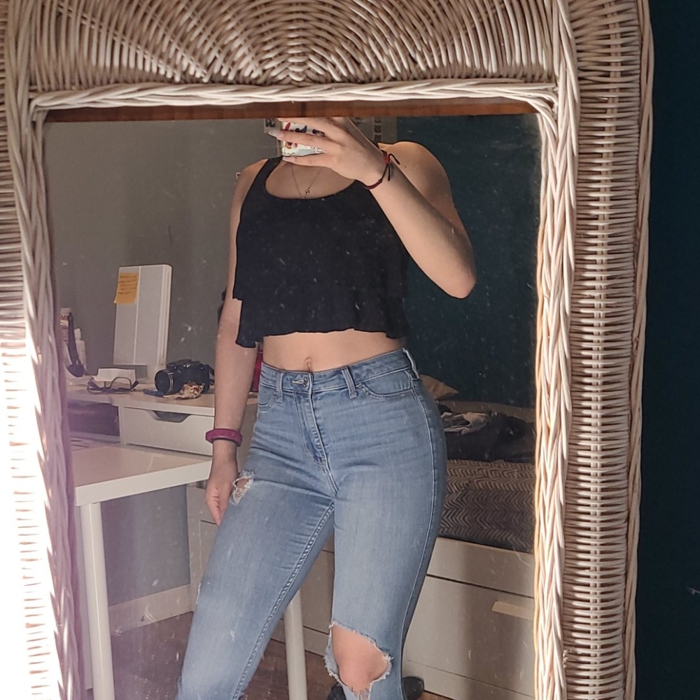 Black crop top